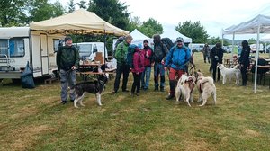 Bioveta podpořila benefiční dogtrekking Pravěk v Ráji 2025!