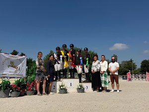 Bioveta podpořila oblastní mistrovství mladých parkurových jezdců